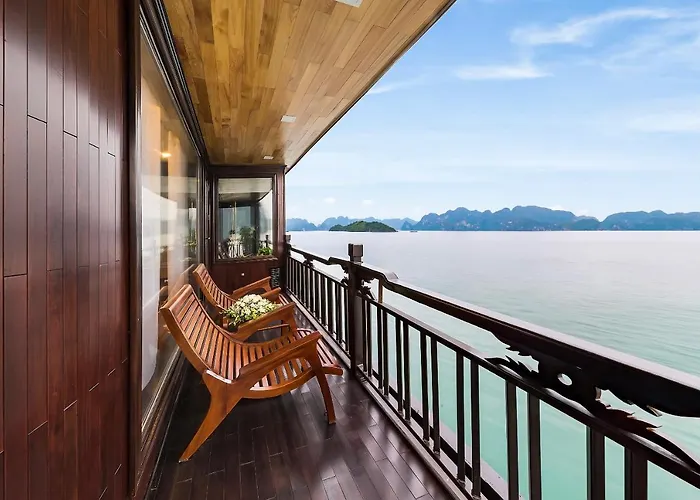  La Regina Legend Cruise Hạ Long