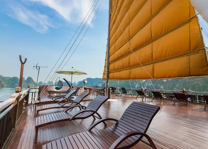  La Regina Legend Cruise Hạ Long