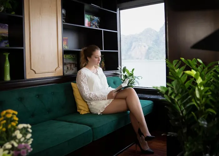 La Regina Legend Cruise 5* Hạ Long