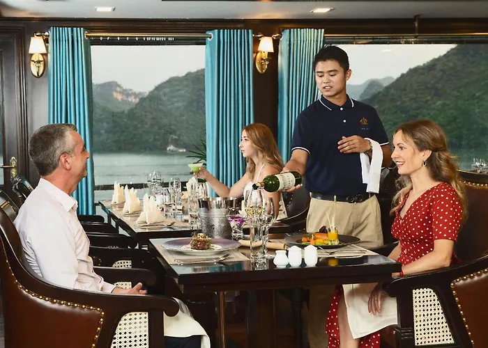 La Regina Legend Cruise  Hạ Long
